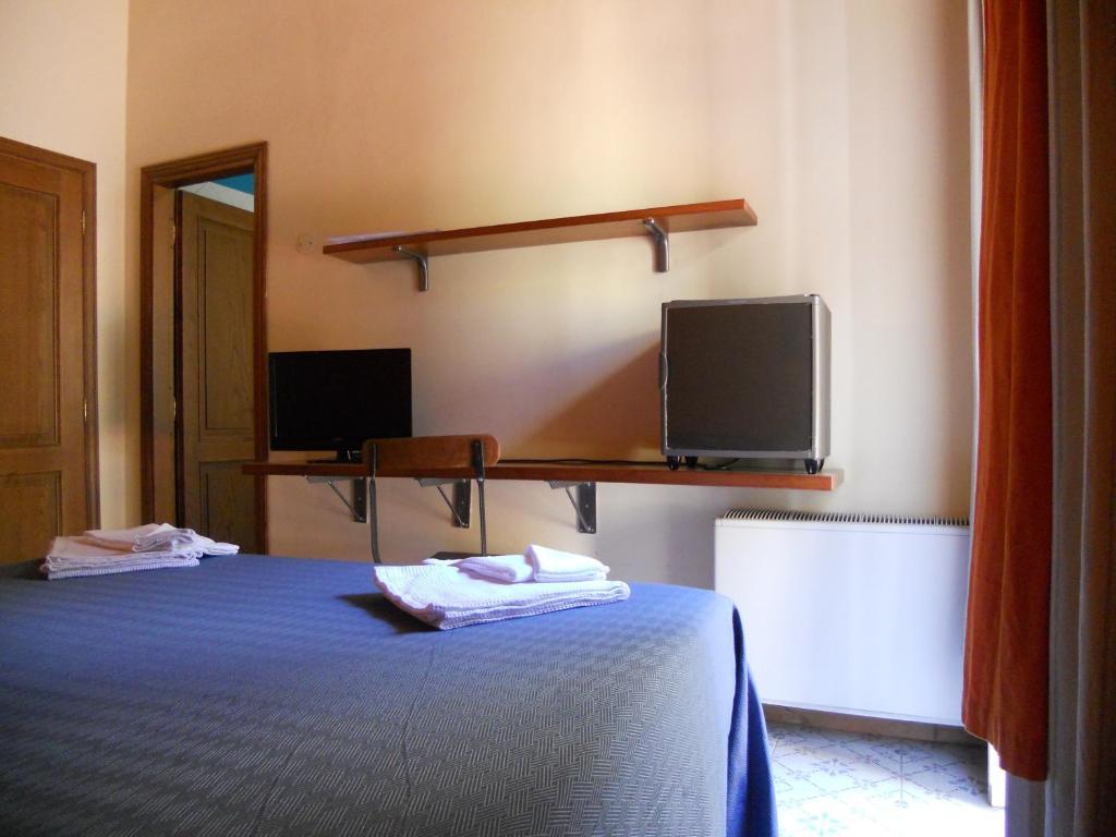 Bed And Breakfast I Due Leoni Firenze Szoba fotó