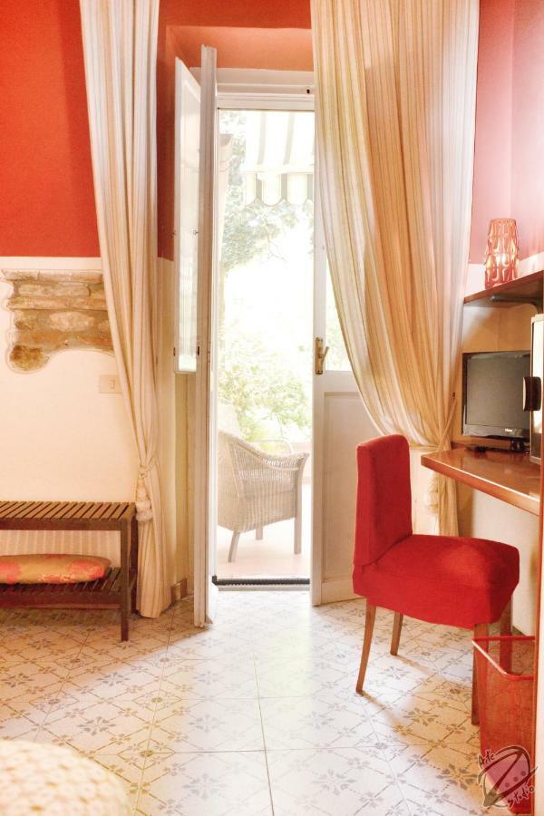 Bed And Breakfast I Due Leoni Firenze Kültér fotó